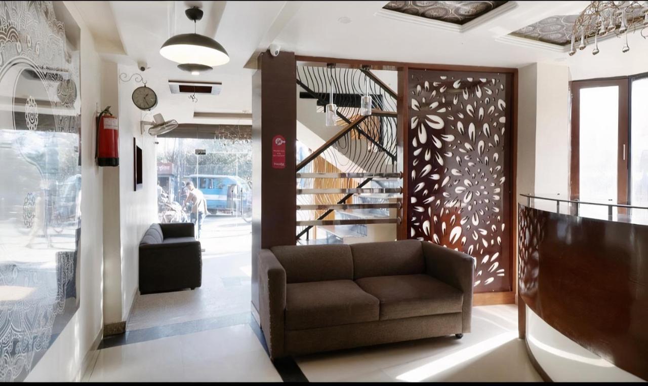 Hotel Himalaya Haridwār Extérieur photo