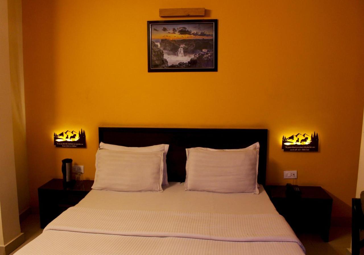 Hotel Himalaya Haridwār Extérieur photo